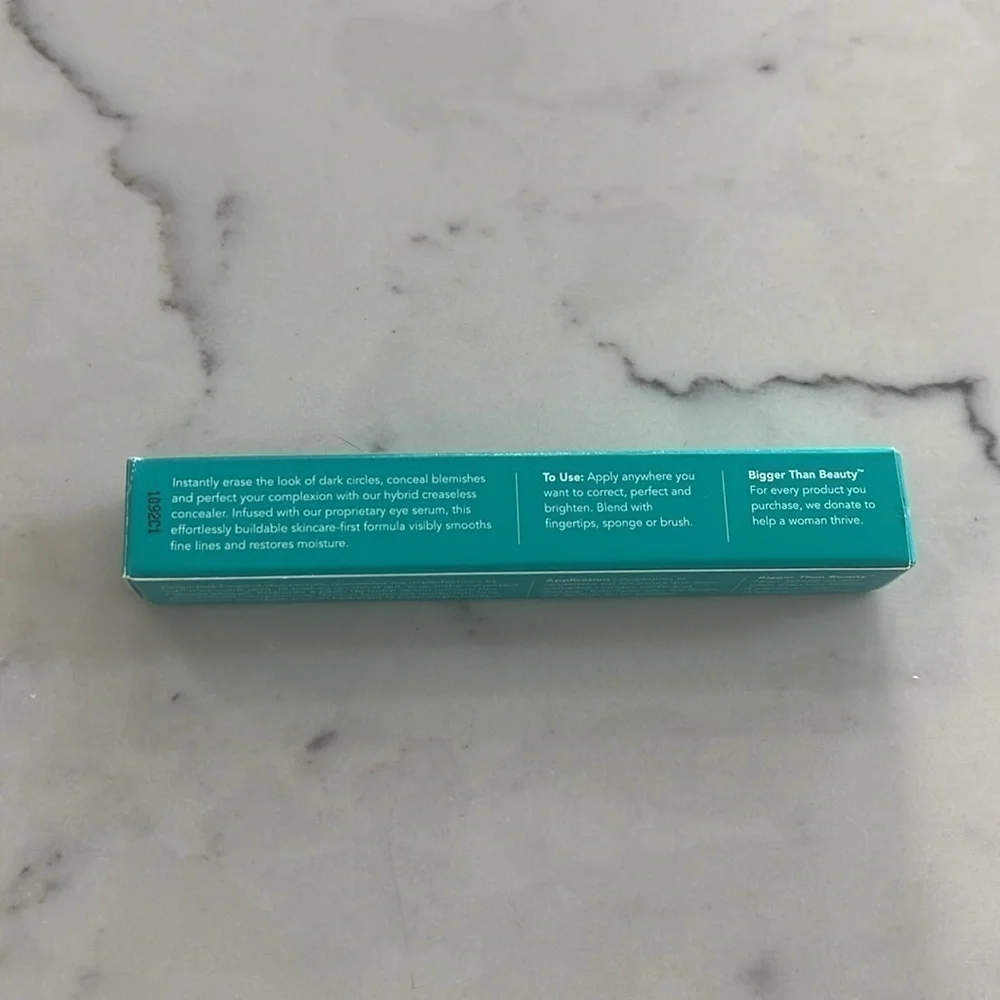 Thrive cosmetics buildable blur in shade very deep
